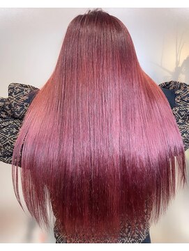 フェルーナ(FERNA) 艶ピンク　《YURI》【FERNA池袋】