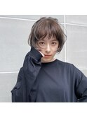 【Gigi】外ハネボブ セクションカラー ペールベージュ