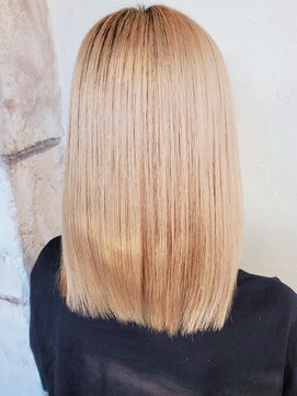 オートゥール(hair room Auteur) 20代30代40代髪質改善トリートメントハイトーンカラーストレート