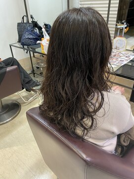 ノーム バイ アウラ(norm. by aura) ゆるふわパーマ　大人ヘア