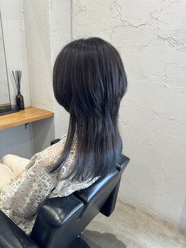 リリィ(LIILY) ロングウルフ