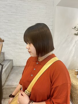 ページボーイ 瓦町店(PAGE BOY) パツっと切りっぱなしボブ