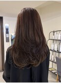 レイヤーカット×アッシュベージュ