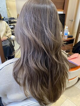 ダリー 新さっぽろ店(Dali) グレージュカラー