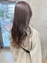 エウペ 渋谷(WEUPE)&nbsp;斜めバング/グレージュカラー/デザインカラー/シルキーベージュ