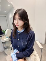 ラクシア(LucxiA)&nbsp;韓国ヘア/レイヤーカット/顔まわりカット/Instagram @ken__gucci