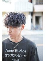 髪工房ケンズ 上新庄(髪工房ken's) ホワイトメッシュ×ツイストパーマ