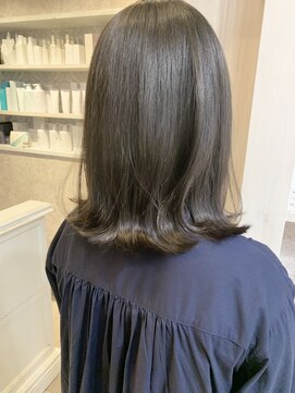 キャアリー(Caary) 福山市美容室Caary ツヤ髪 ナチュラル外ハネボブ
