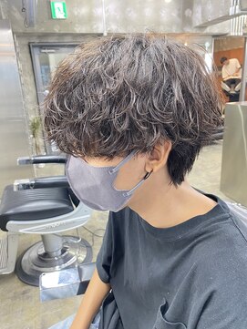ロンドガルマン 名古屋(Lond GULLMAN) 【LondGULLMAN SAKURA】 ウルフ メンズ パーマ 波まき