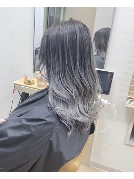 レーブ(REVE) ホワイトシルバーバレイヤージュ