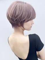 アンド ストーリーズ(&STORIES)&nbsp;大人可愛い前髪ありのひし形マッシュショートパーマ小林