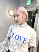 シック(chic.)&nbsp;ホワイトブロンド×ピンク