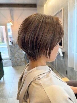 プリームヘアーホワイト(Pleame hair WHITE) ショートボブ