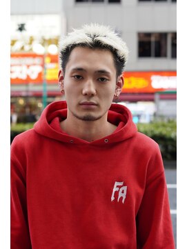 ゼスト リル 新宿(ZEST lill) スクエアカット/スパイキーショート