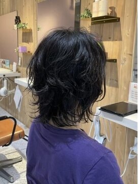 コク(koku) ウルフ+酸性パーマ|ナチュラル系