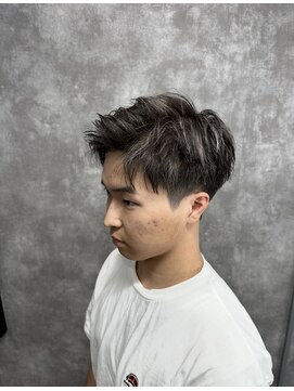 スピン 本八幡(SPIN) スペインカール/スパイキーショート/ブルーブラック/本八幡