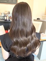 アミ(Ami) アッシュベージュ/韓国レイヤー/艶髪