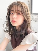 くびれヘアワンカール外ハネボブココアベージュ#256f1211