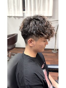 スペインカール【メンズ/パーマ/眉毛/沖縄市/美里】