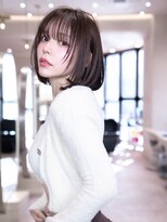 ケアリー プレナ海浜幕張(Carelly) デザインカラー/レイヤーカット/ウェットヘア/オリーブベージュ