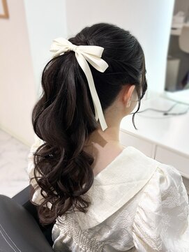 ヘアーメイクサロンアール(hair make salon R) ポニーテール