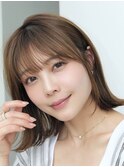 表参道白髪ぼかしハイライトミディアムボブアッシュグレー40代
