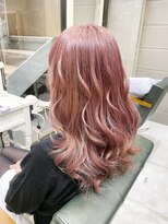 デイズ(days)&nbsp;コーラルピンクアッシュカラーロングデザインカラー無造作カール