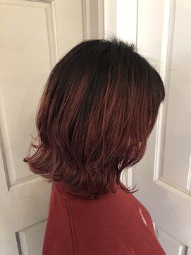 ロンドアベニール 北千住(Lond avenir) namie レッドグラデーションボブ