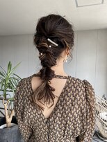 リバレッジ 広尾(Leverage) 結婚式ヘアアレンジ 編みおろし編