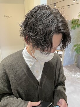 ルプラス(le place.) 波巻きパーマ