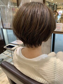 トレ(tre.) 甲子園口/髪質改善/ショート/ハイライト/酸性ストレート