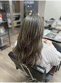 ハイライトカラーグレーベージュアッシュグレージュカラー