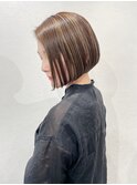 白髪ぼかしハイライト／髪質改善カラー/切りっぱなしボブ