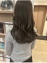 ユーフォリア 青山(Euphoria)&nbsp;【担当きょうこ】赤み消しオリーブベージュ/似合わせ小顔カット