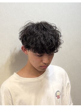 ラウラサン(RauRa.SAN) 波巻きパーマ