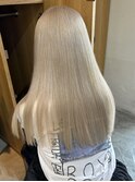 #ホワイトブロンド#レイヤーロング #ダブルカラー #ハイトーン