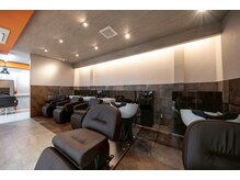 アース オーセンティック 岡山青江店(EARTH Authentic)の雰囲気(炭酸泉と夢シャンプーで、心地よい癒しの時間をお楽しみください)