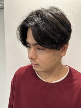 グレイバイニューヨークニューヨーク 京都北大路(Gray by NYNY) センターパート眉毛フェザーニュアンスパーマメンズ京都刈り上げ