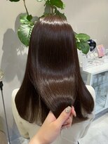 スリー(Three)&nbsp;【チョコレートブラウン×髪質改善トリートメント】