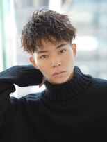 アルファ 新宿(alpha)&nbsp;フェザーパーマ/ブルーブラック/刈り上げセンターパート[新宿]