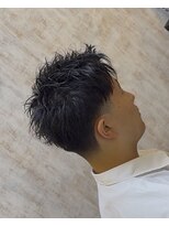 ラグジュアリーバーバーカミング 入間店(Luxury BARBER Kaming) スパイキーショート×テーパーフェード