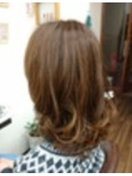 グリーンルーム(green room) ☆伸ばし中にはパーマスタイル2017☆