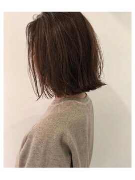 ファッジ 南柏(FUDGE) 【FUDGE】外はねボブ