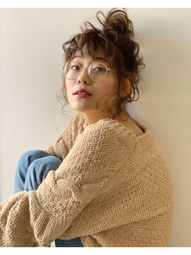 ヘア アンド メイク アートレス(Hair and Make Art less) おだんごアップ
