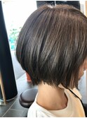 ショートボブ