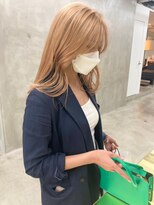 ソーコ 渋谷(SOCO) ミルクティーベージュケアブリーチダブルカラーハイライト