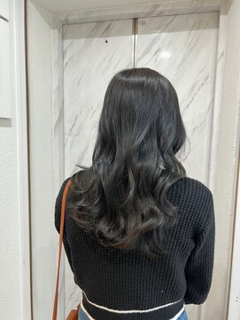 ネウィサリュー 立川(newi saLyu) 大人かわいいグレージュ/さらつやロング