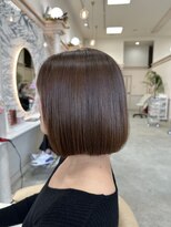 エル バイ ロンド 関(elle by Lond)&nbsp;[elle by lond]栗原　瑠世　艶感縮毛矯正×ボブ U