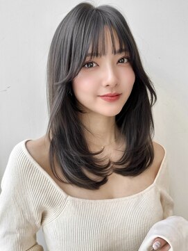 バイオレットジェム(Violet`jem) レイヤーカットグレーベージュミディアムヘア黒髪カタログ