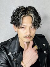 2　PORTが得意とする【ブリーチ＆スパイキーショートカット・ハイライト・バレイヤージュ】をご紹介＊